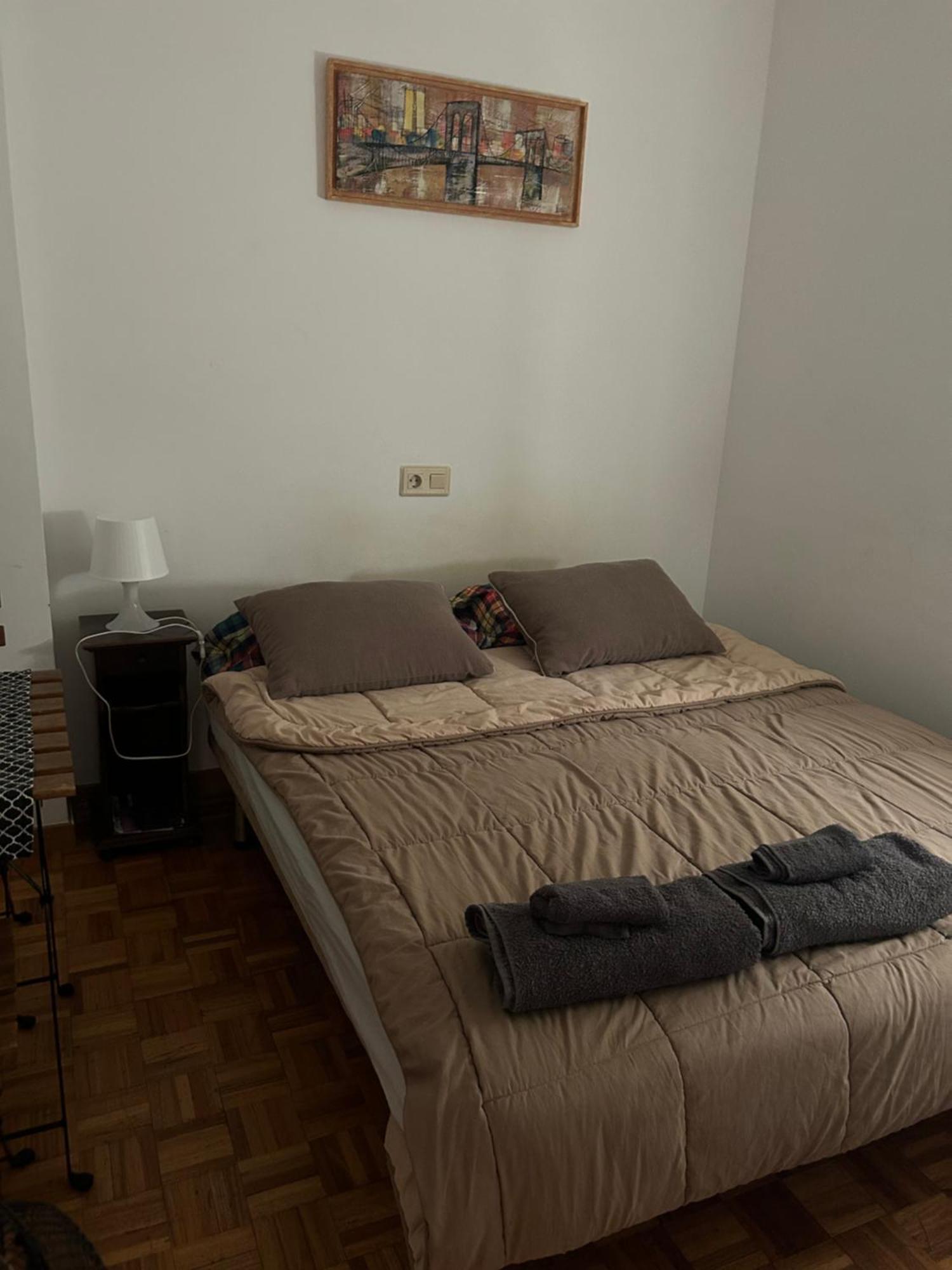 Habitacion Doble En Figueres Apartment Figueres  Exterior photo